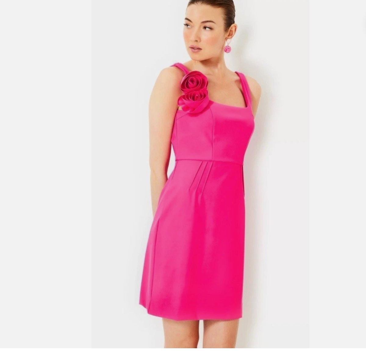pink mini lace dress Satin Related:Lanna Halter Neck Maxi Dress How to Style Put Embroidered Short Sleeve A-line Rental Period:4