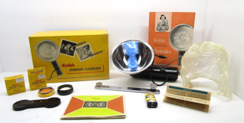 VNTG Kodak Standard Flash Holder w/Lumaclad Reflector, 2-way FG & 2 Day Filters - Picture 1 of 11