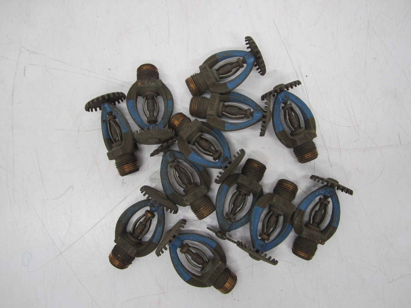 Lot 12 Vintage Star Upright SSU-2 Metal Fire Sprinkler Spray Heads Parts