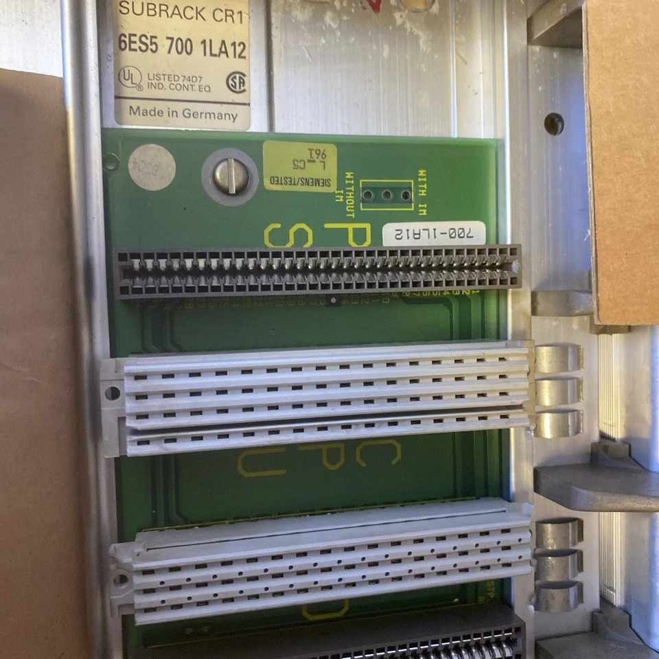 Siemens 6ES5700-1LA12 Rack ID9872 - Image 3 of 4