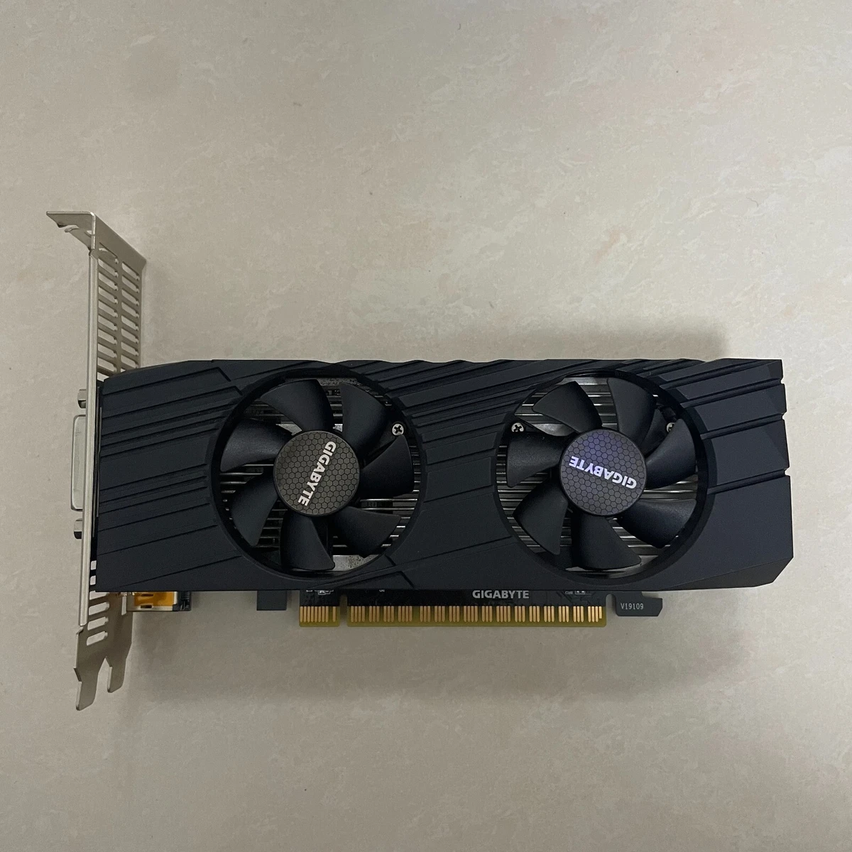 Geforce gtx shop 1650 gigabyte