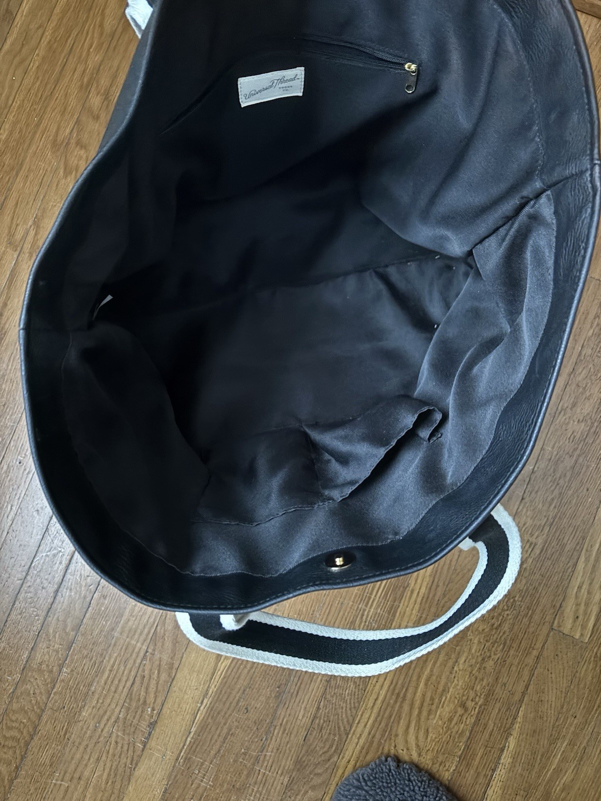 universal thread tote handbag - image 5