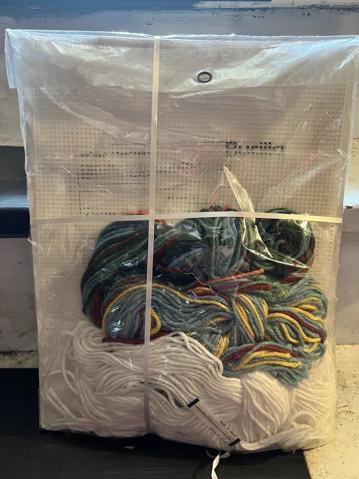 Vtg Bucilla Needlepoint Plastic Canvas Kit Draftstopper Wallhanging Ducks 5"x34" - Image 2 of 2