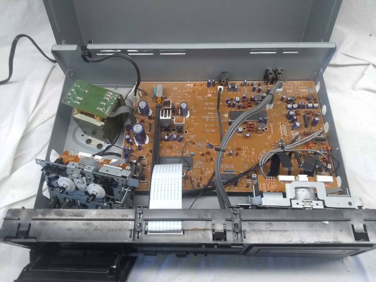 Onkyo Ta-rw344 Dual Stereo Cassette Tape Deck Player Onkyo Ta-rw344 Dual Stereo Cassette Tape Deck Player