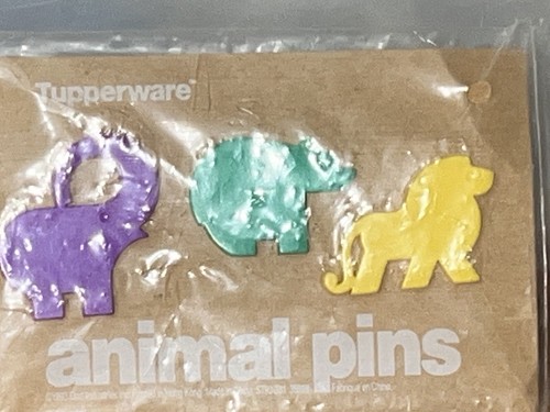 NEW Tupperware VINTAGE NOS ANIMAL PINS (3) Pins Elephant Bear Lion New In Pkg - Picture 3 of 11