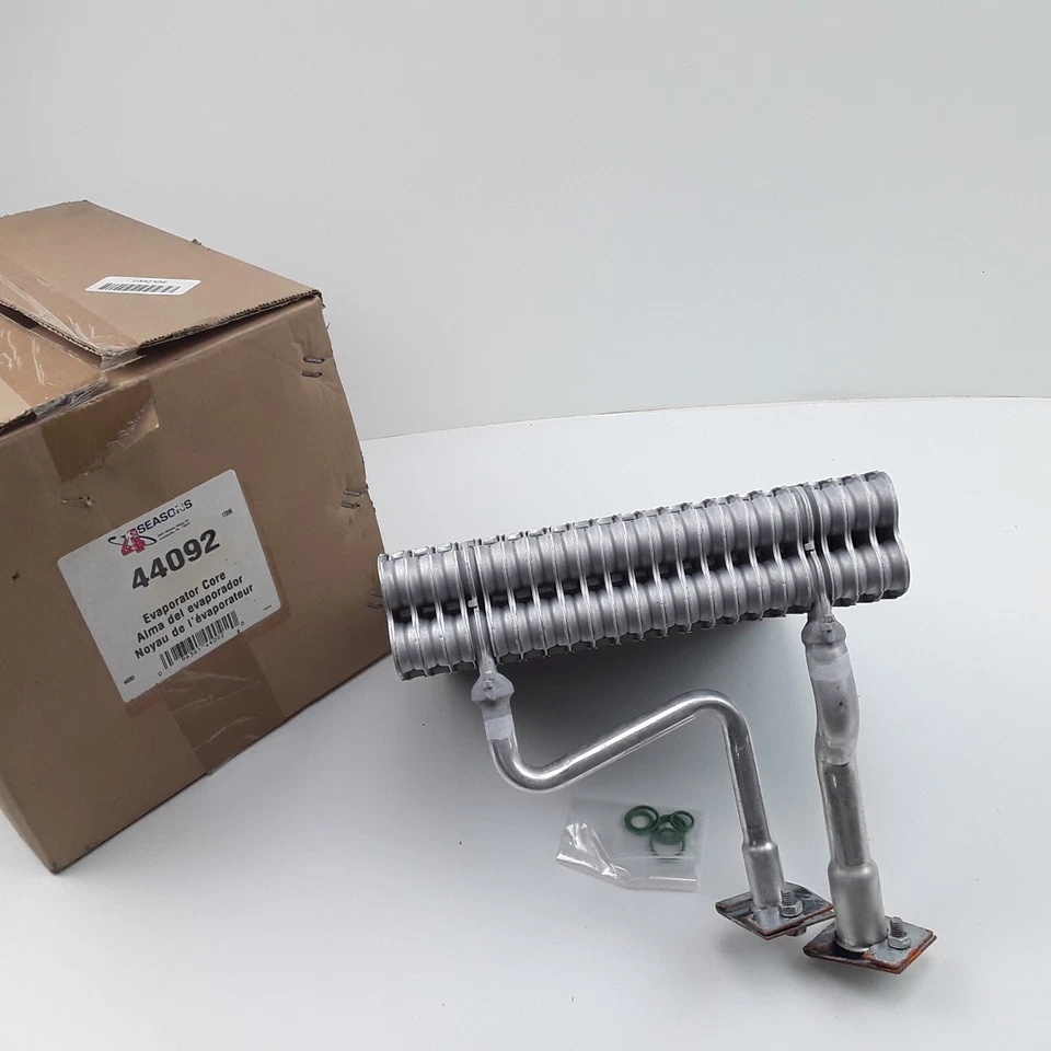 Núcleo do evaporador AC compatível com Mercury Mountaineer Ford Explorer 2006 2007 2008 - Imagem 4 de 4