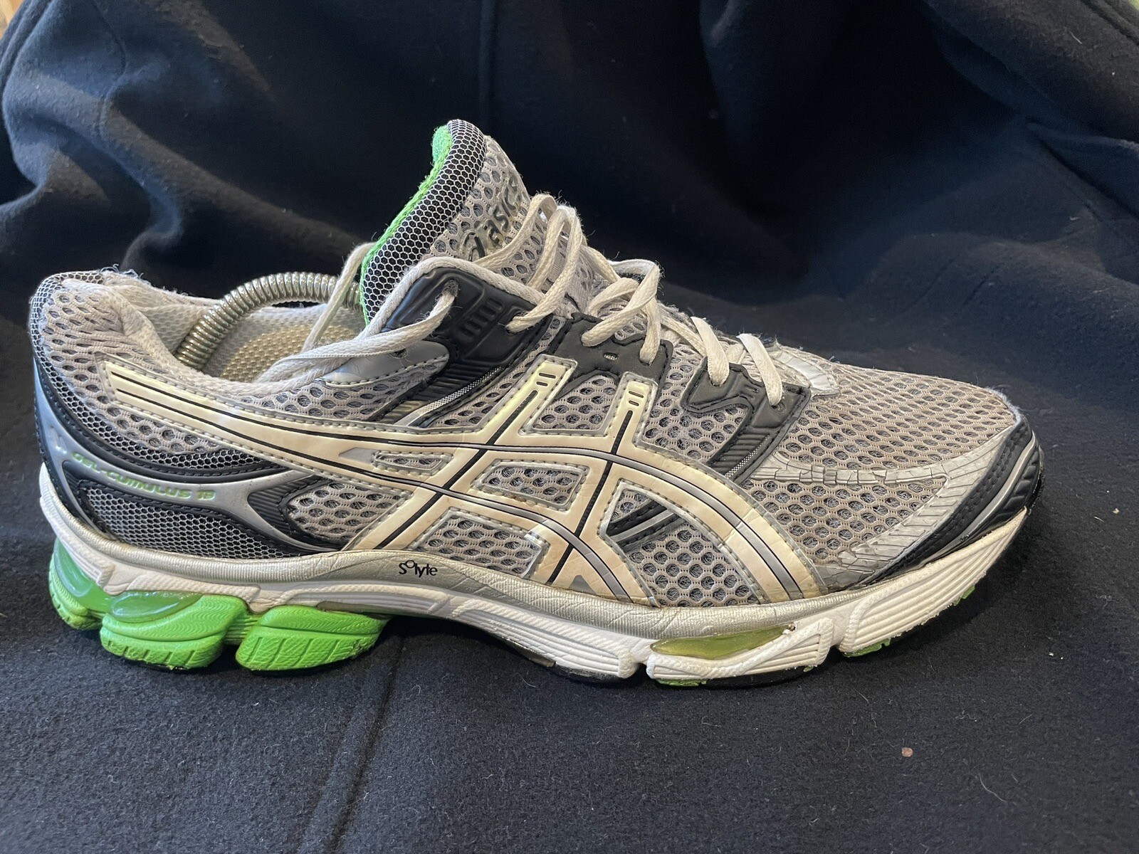 asics mens trainers size 10