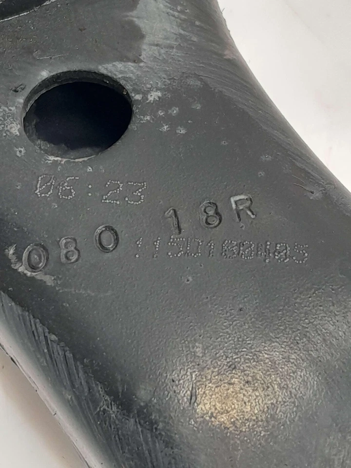 Brazo de control de suspensión superior lateral del pasajero trasero GM se adapta a Impala Lacrosse Malibu Foto 3 de 4