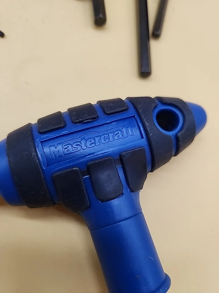  Mastercraft 10-8-6-5,5-5-3-1 mm T-Handle TORX Star Hex Key Wrench Set 7ea  - Image 4 of 4