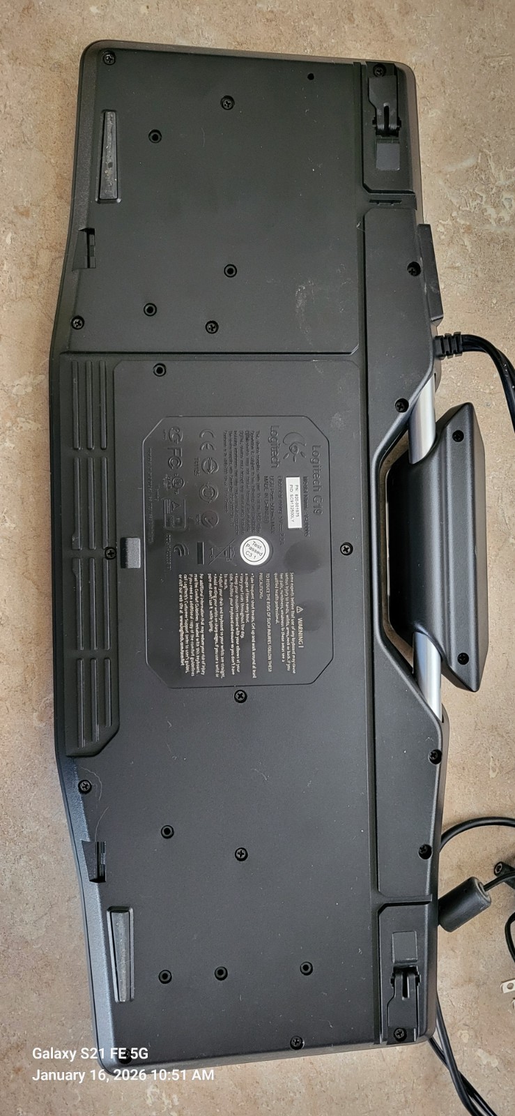 Logitech G19 Wired Gaming Keyboard LCD Display Programmable 