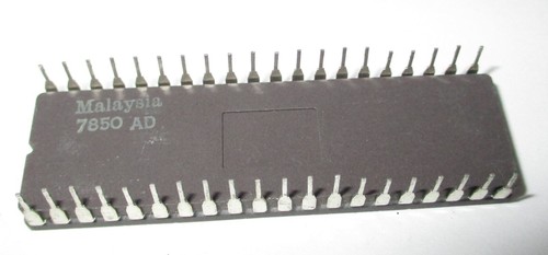 Intel i8155 NMOS 2K-Bit RAM estática y contador temporizador CE activos puertos de E/S bajos D8155 - Imagen 2 de 2
