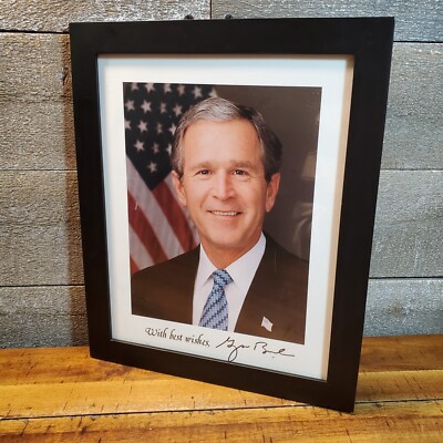 GEORGE BUSH  AUTOGRAPHED 8 X 10 FRAMED PHOTO