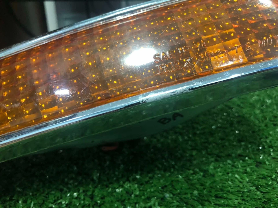 PARA ISUZU KB20 KBD 1972 CHEVROLET LUV INTERMITENTE LÁMPARA PARACHOQUES DELANTERO PEQUEÑO NUEVO Foto 4 de 4