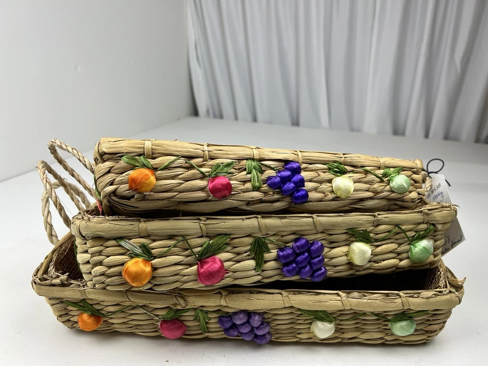 Antique Set Of Hand Made Nesting Baskets Fruits Veggies Rafia Philippines Decor - Image 3 of 4