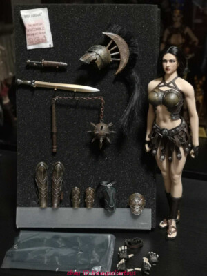 TBLeague Pl2020-165a 1 6 Spartan Black Army Commander Female