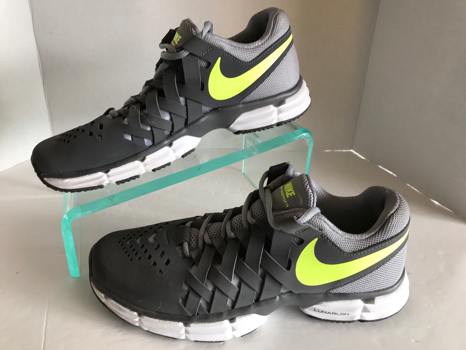 nike fingertrap tr