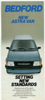 Bedford Astra Van Mk1 1982-83 UK Market Launch Foldout Sales Brochure  UK