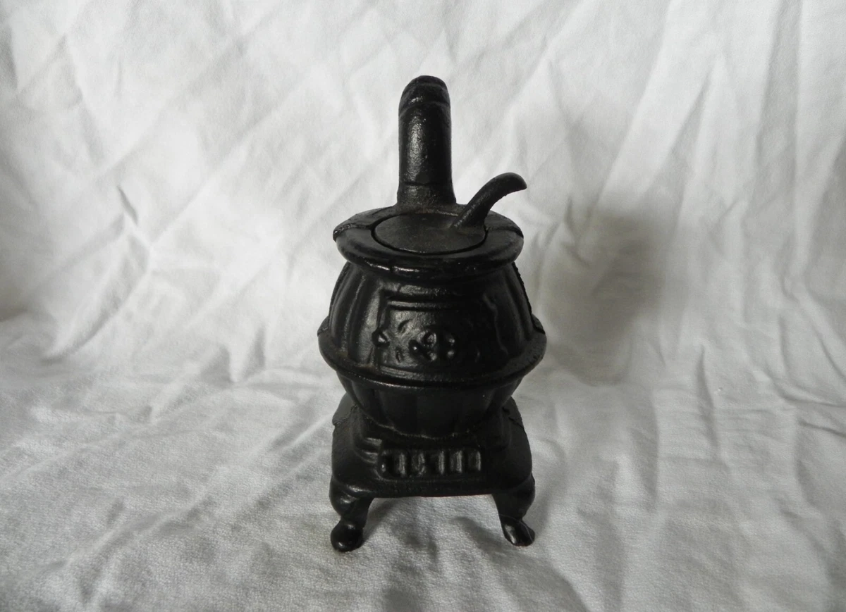 Vintage Miniature Black Cast Iron POT BELLY STOVE With Lid 5u0026#034; | eBay