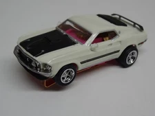 AURORA TJET  NU-RORA 69 MUSTANG MUSTANG MACH 1 IN WHITE WITH BLACK STRIPES