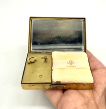Vintage Clover Musical Compact Gold Tone With Mirror READ