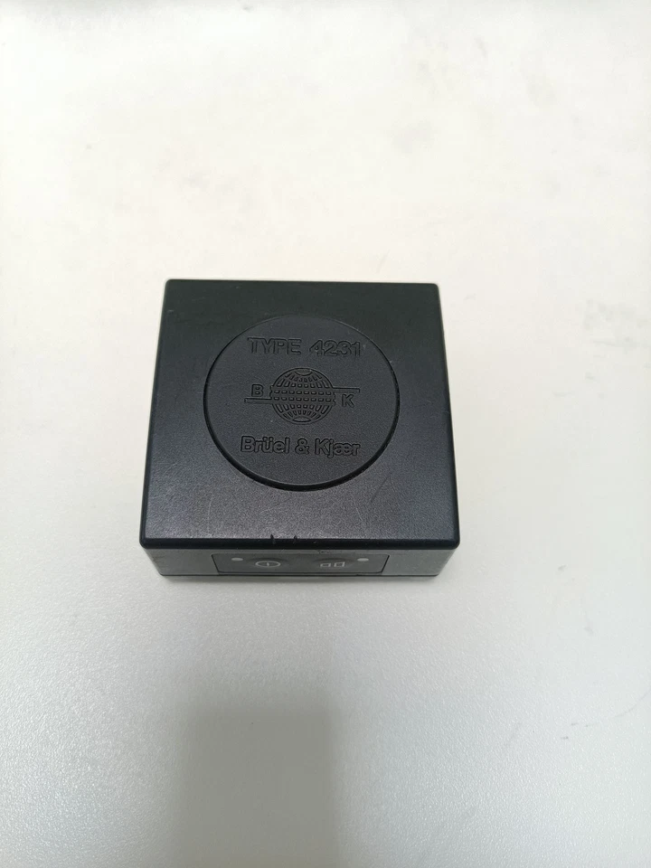 Calibrador medidor de sonido usado probado en buen estado Bruel & Kjaer TYPE4231 B&K DHL/FEDEX Foto 3 de 3