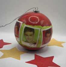 One Direction 1D Red Christmas Ornament w/Sound Global Media Needs Batteries