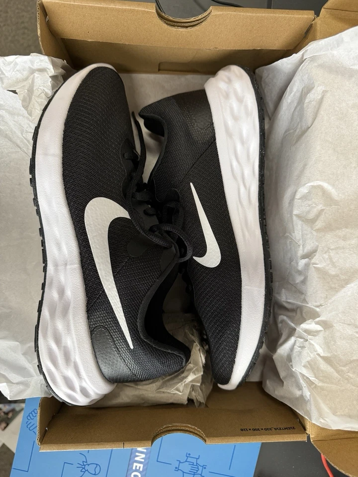 DC3728-003 Nike Revolution 6 NN Herren Sneaker Turnschuhe Laufschuhe Freizeit - Image 2 of 4