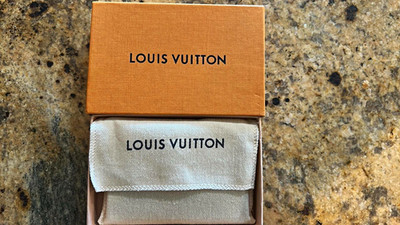 Louis Vuitton Check Flap Wallet Brown/Pink Folding Credit Card, Snap & Zip