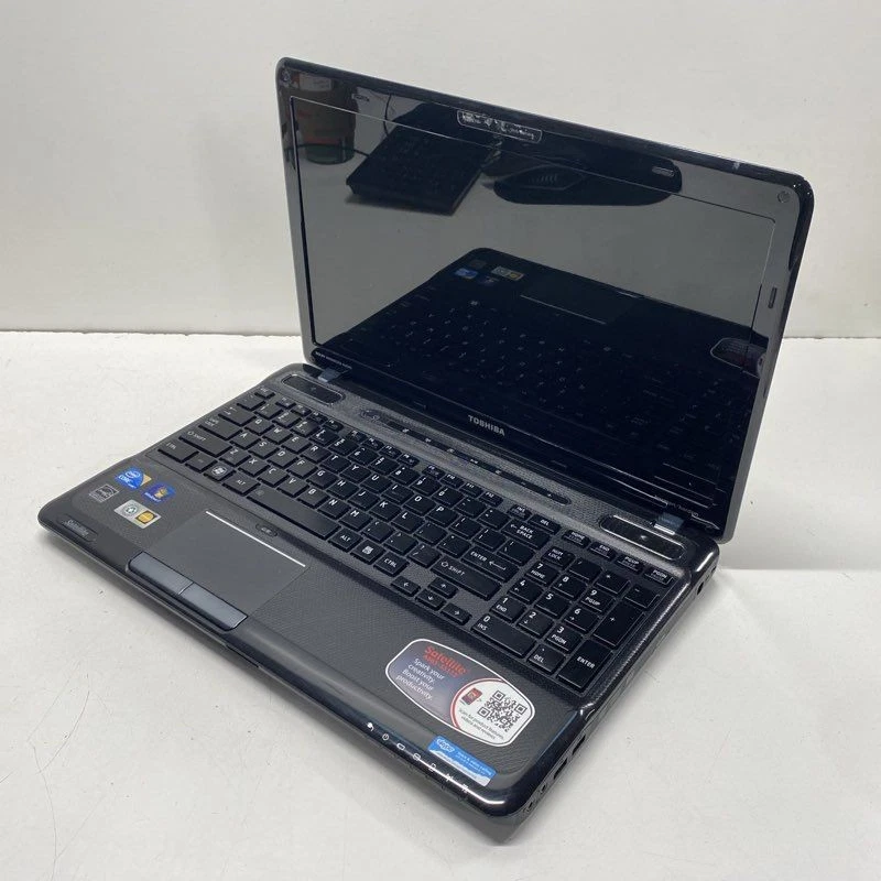 Toshiba Satellite A665-S5173 15.6" Intel Core i5 Processor | For Parts/Repair - Image 4 of 4