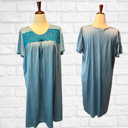 Lot of 3 Serenada Women’s Plus Size 14/16W Satin Nightgowns Lace Trim Sleepwear - Picture 4 of 8