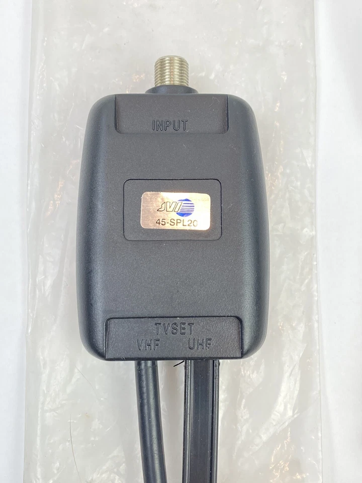 2 UHF VHF TV Matching Transformer Reversing Coaxial Cable Adapter - Image 2 of 2