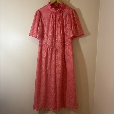 green emerald velvet dress Sequin Bouquet Pink Midi Dress main image 0