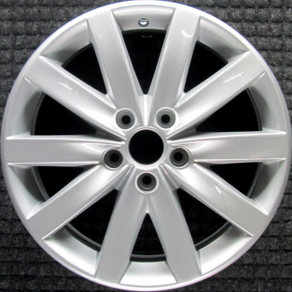 Volkswagen Golf Painted 17 Inch OEM Wheel 2006 to 2014 for sale 