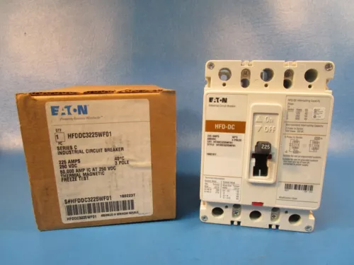 Eaton HFDDC3225WF01, circuit Breaker Molded Case (MCCBs) HFD Three-pole, 225A