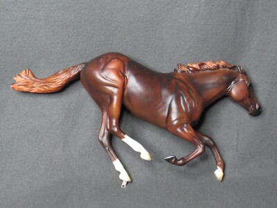 Breyer Model Horse Smarty Jones Racehorse #586 Traditional Size