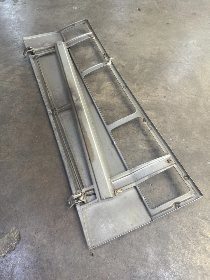 Tapa de cubierta de motor Porsche 914 usada OEM Foto 2 de 2