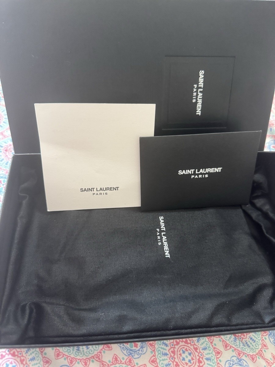 Authentic Saint Laurent YSL Green Leather Wallet w Gold Hardware