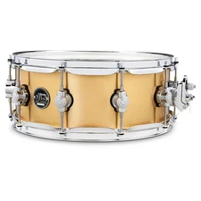 DW Performance Series 1 mm Polished Brass Snare Drum 14 x 5.5 in.