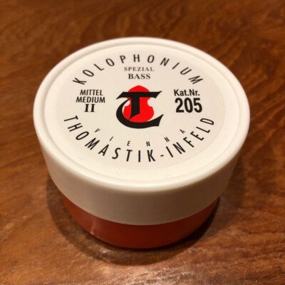 THOMASTIK special rosin for double bass Rosin for double bass
