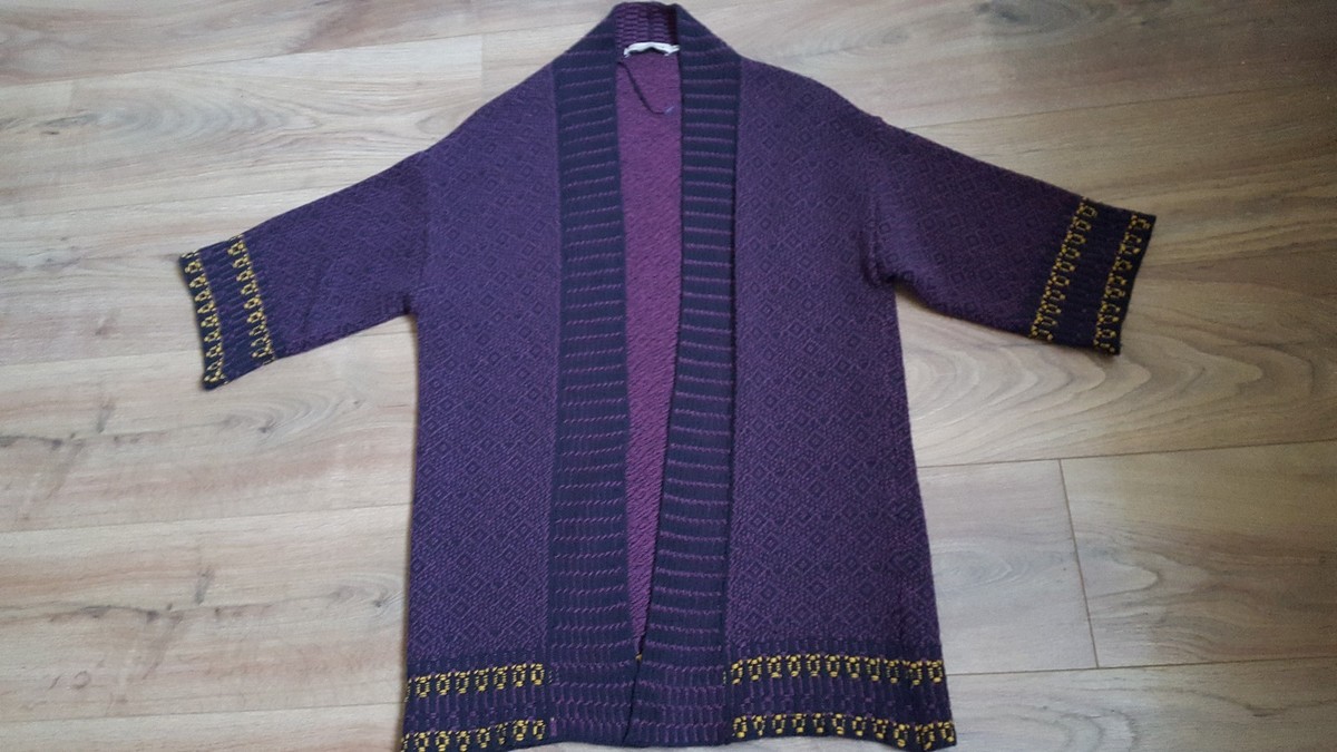 Damen Cardigan/Strickjacke Italienische Mode Größe S/M lila bunt