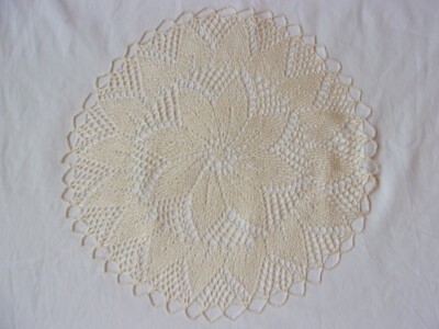 Napperon crochet d'occasion - Linge de maison - - page 2