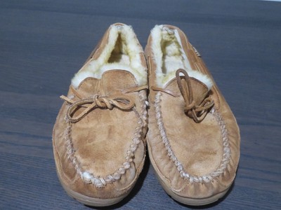 LL Bean Mens 13 Slippers Wicked Good Brown Suede Moccasin  display picture 3