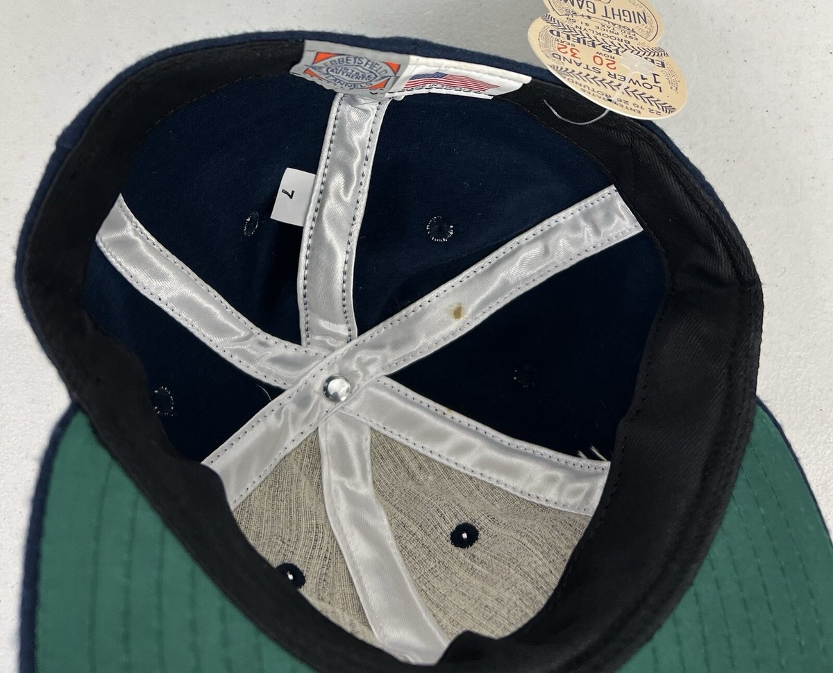 Ebbets Field Flannels Unisex NY Yankees Vintage Hat Size 7 Navy