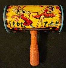 VINTAGE TIN NOISE MAKER KIRCHHOF LIFE OF THE PARTY CIRCUS TOY CLAPPER