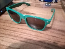 H&R Block Green Sunglasses