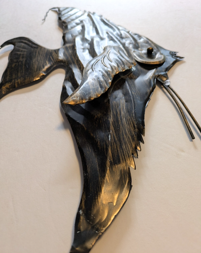 Vintage Angel Fish Hanging Wall Art Set of 2 Black Gold Metal MCM 20x11 - Picture 4 of 9