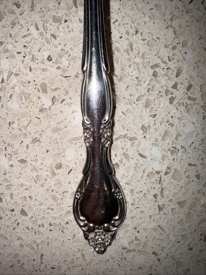 CUCHARA PERFORADA PARA SERVIR ONEIDA AFECTION AFECTION 1960 8 1/2" Foto 2 de 4