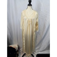 Nancy King Lingerie Vintage Ivory Lace Nightgown and Robe Set Size M Made in USA