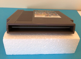 WWF WrestleMania Steel Cage Challenge Nintendo NES - CIB with Poster and manual