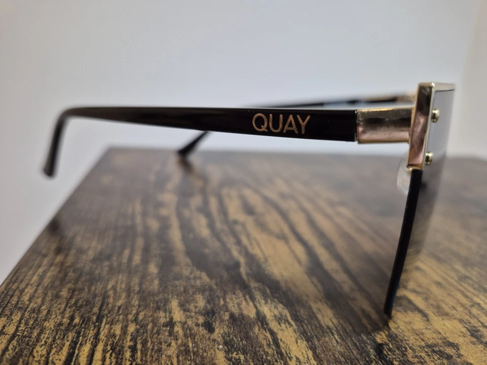 Quay Australia Blocked 125 Oversized Shield Sunglasses Rimless Black Gold RARE! - Image 2 of 4